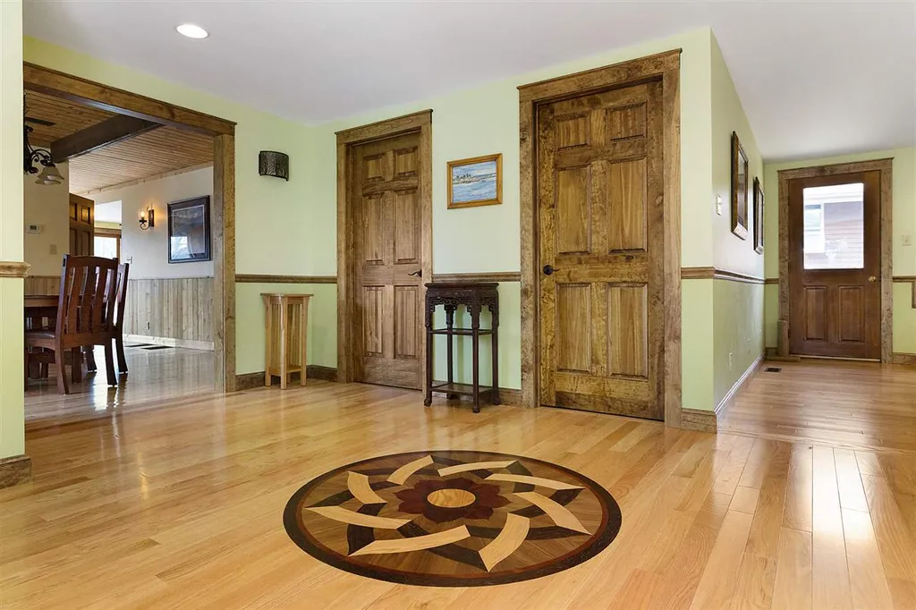 643 Franklin Pierce Highway Barrington NH 03825