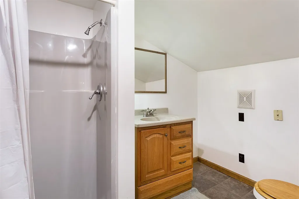 643 Franklin Pierce Highway Barrington NH 03825