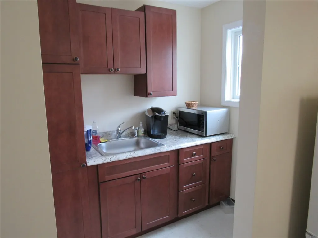 463 Washington Street Keene NH 03431