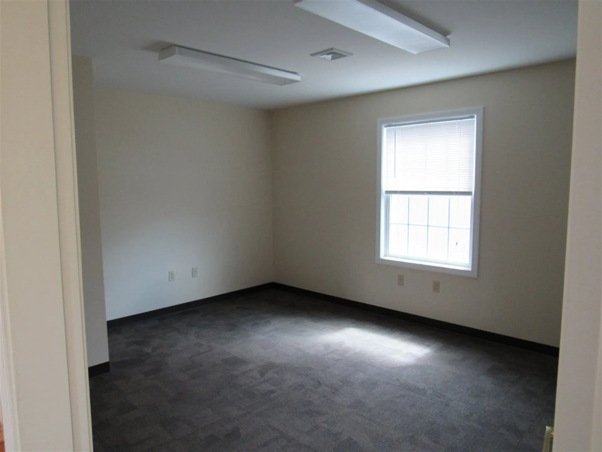 463 Washington Street Keene NH 03431