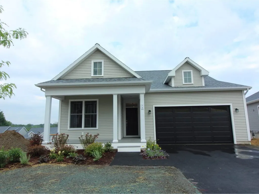 54 Ledge Way South Burlington VT 05403