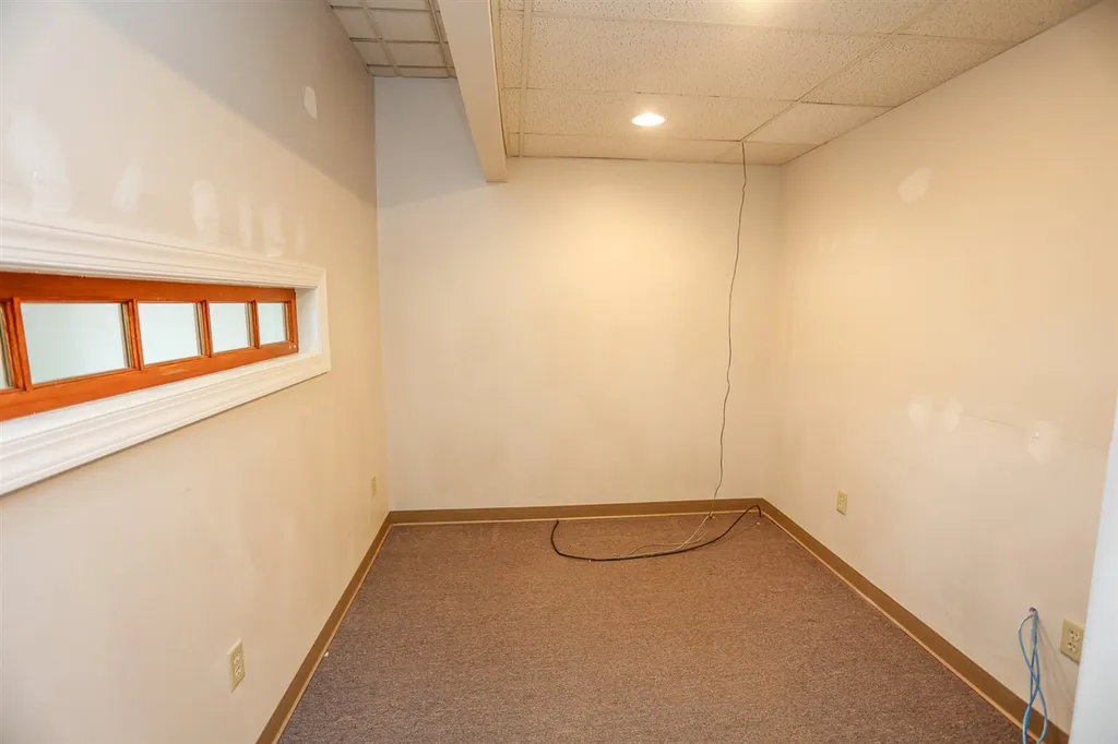 273 S River Road Bedford NH 03110