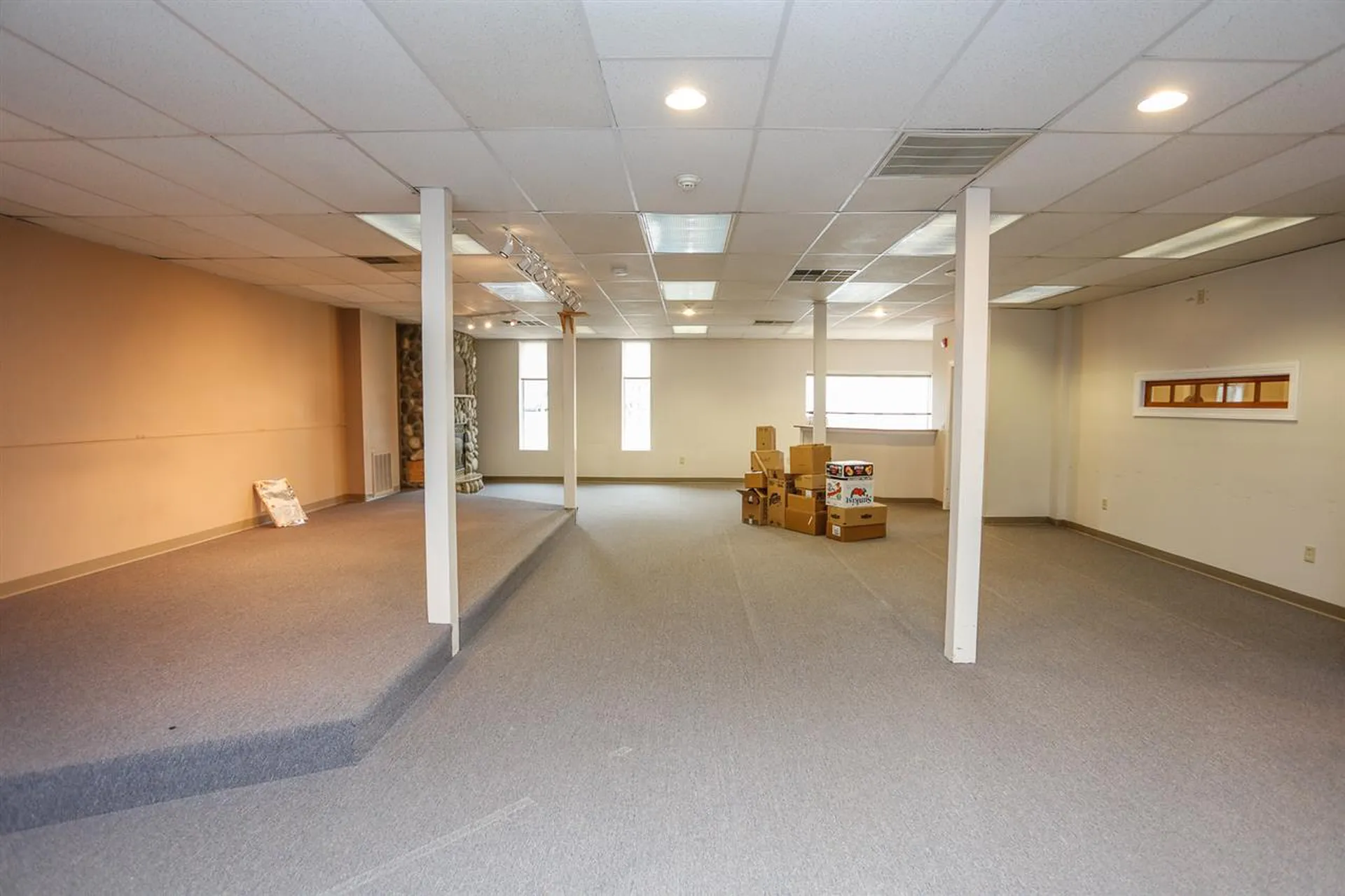 273 S River Road Bedford NH 03110