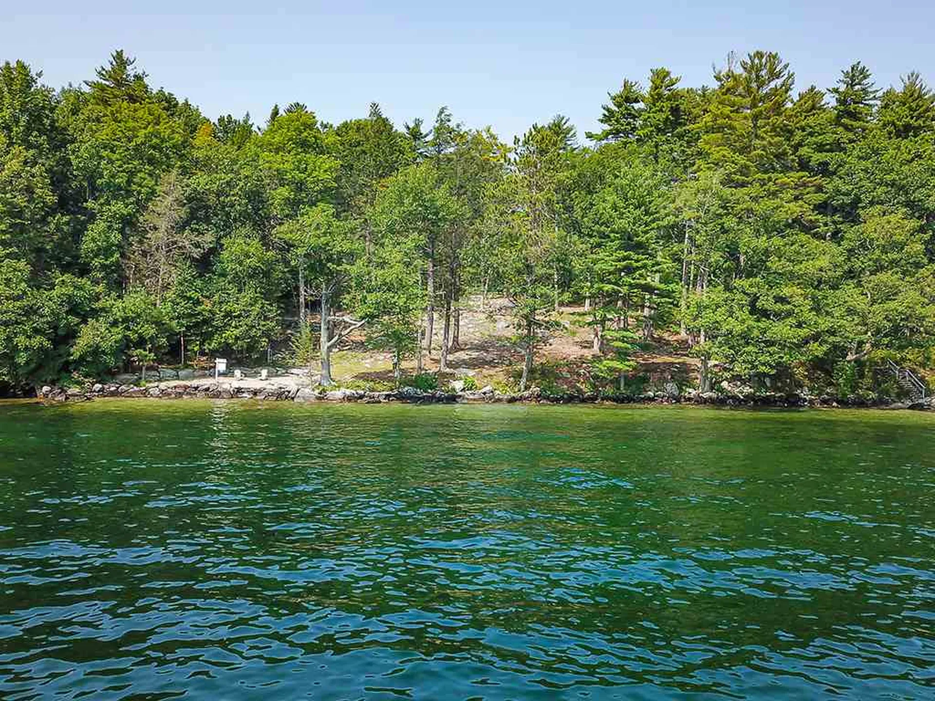 Spruce Road Wolfeboro NH 03894