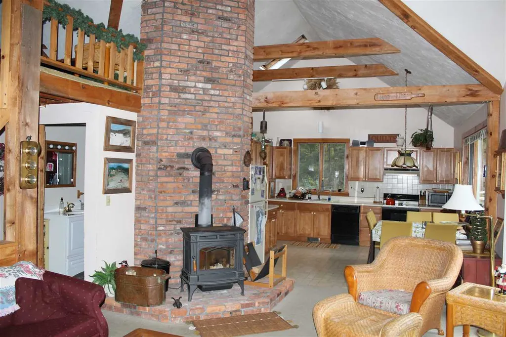 139 Ibey Road Enfield NH 03748