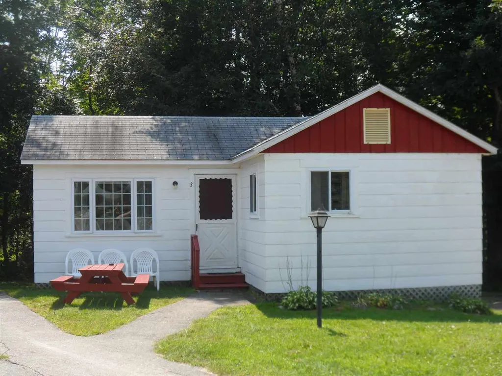 10 Mchugh Lane Holderness NH 03245