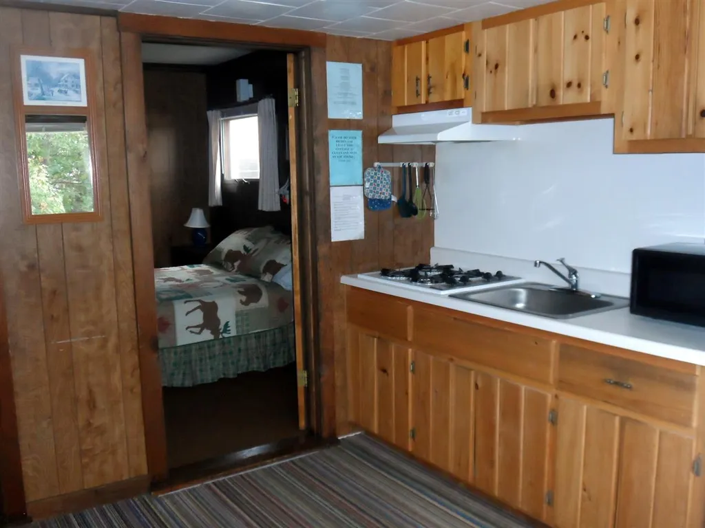 10 Mchugh Lane Holderness NH 03245