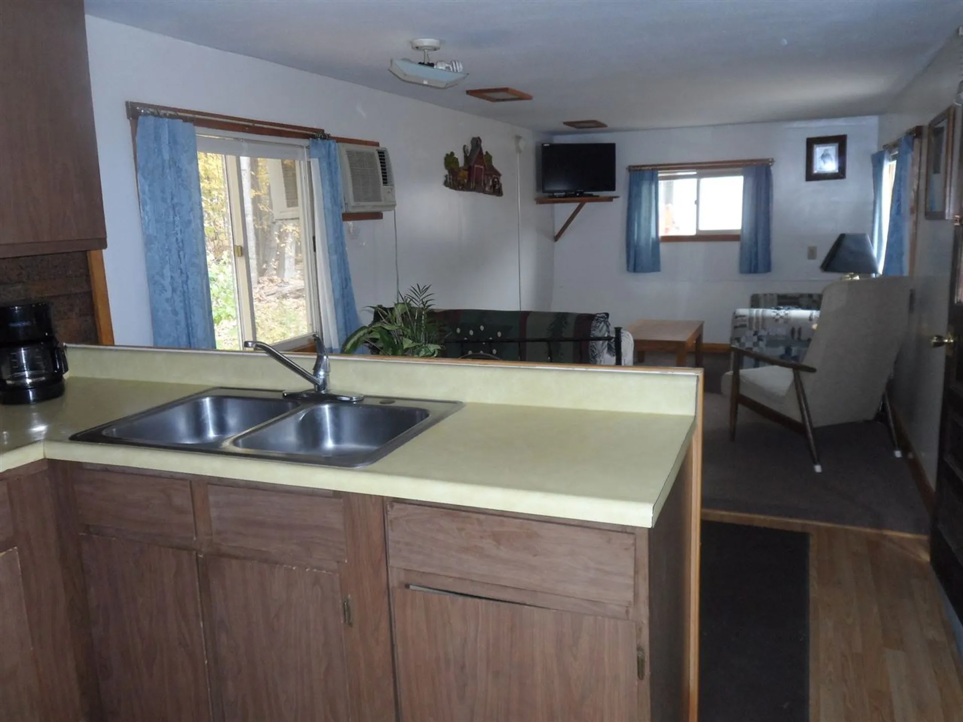 10 Mchugh Lane Holderness NH 03245