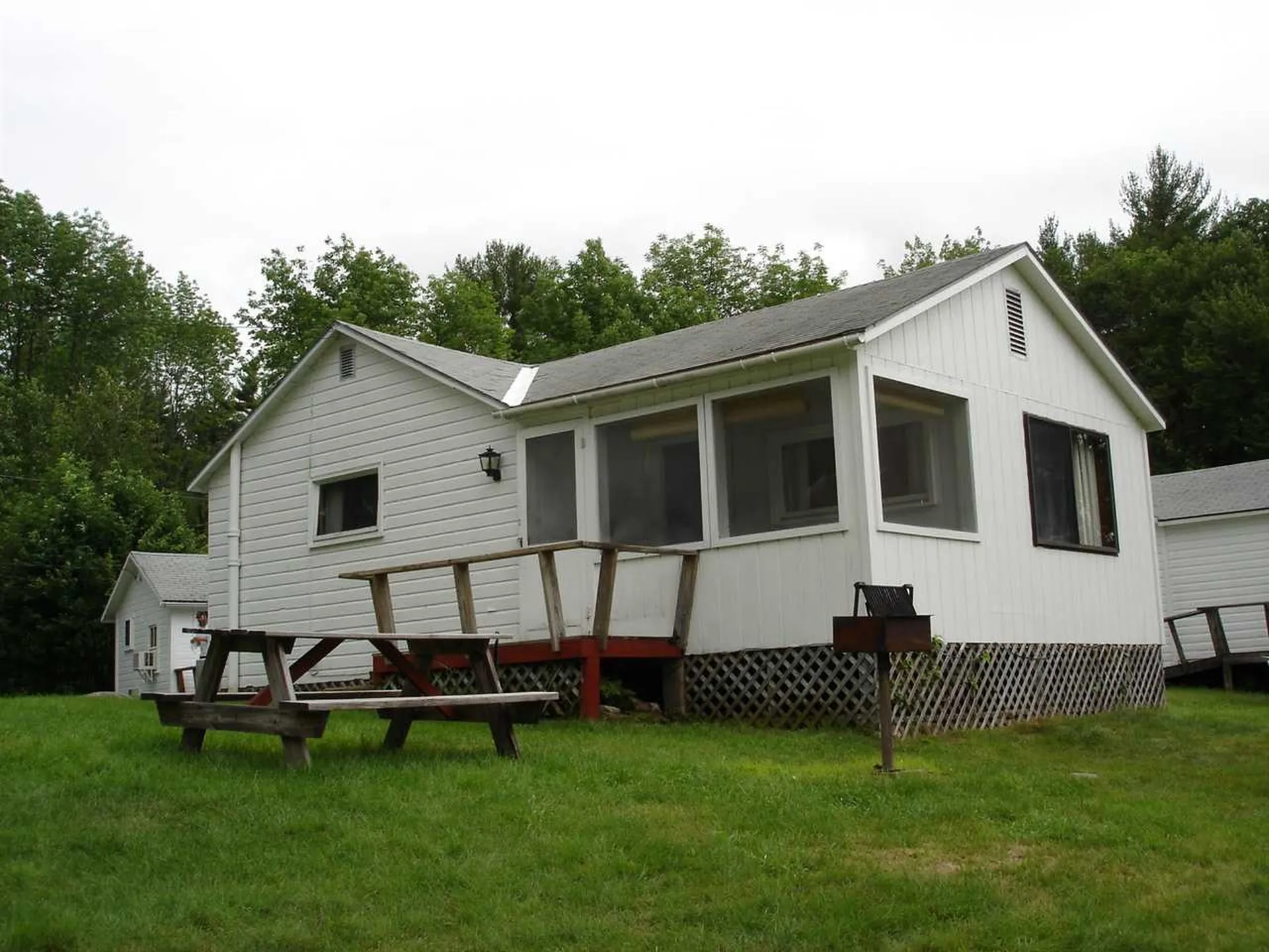 10 Mchugh Lane Holderness NH 03245