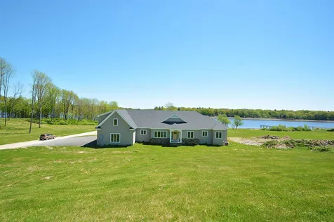 37 Foster's Drive Dover NH 03820