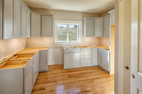 37 Foster's Drive Dover NH 03820