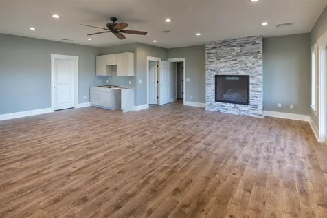 37 Foster's Drive Dover NH 03820