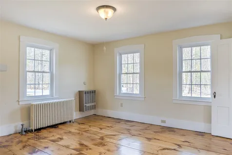 209 Carlton Road Swanzey NH 03446