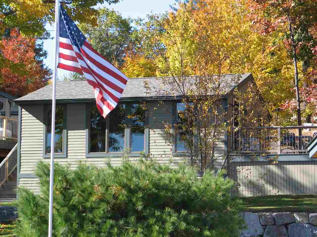 86 Cattle Landing Road Meredith NH 03253