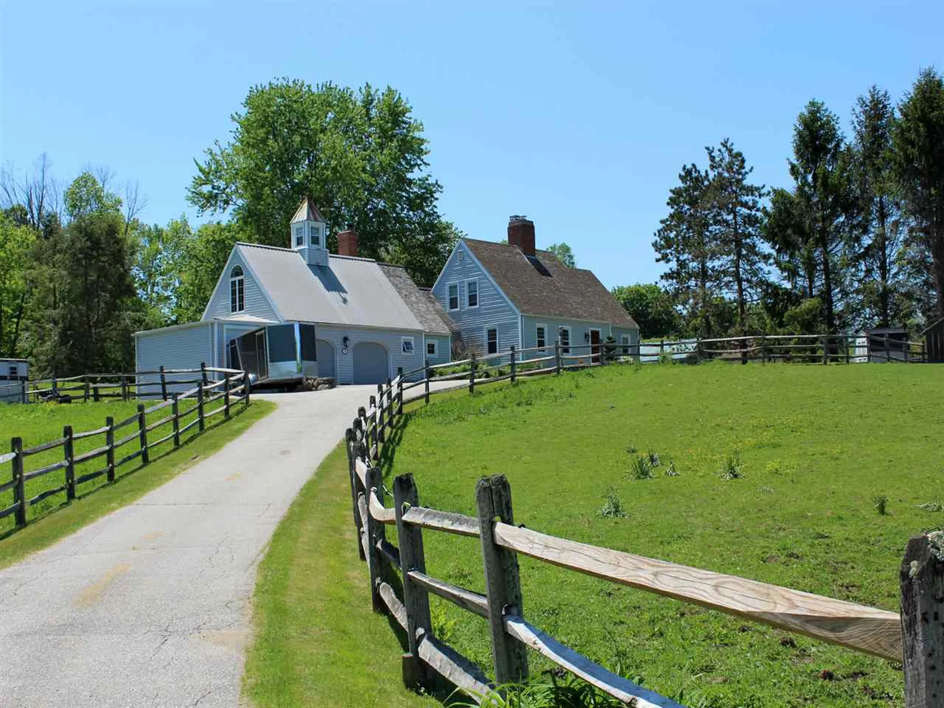 24 Sandown Road Chester NH 03036