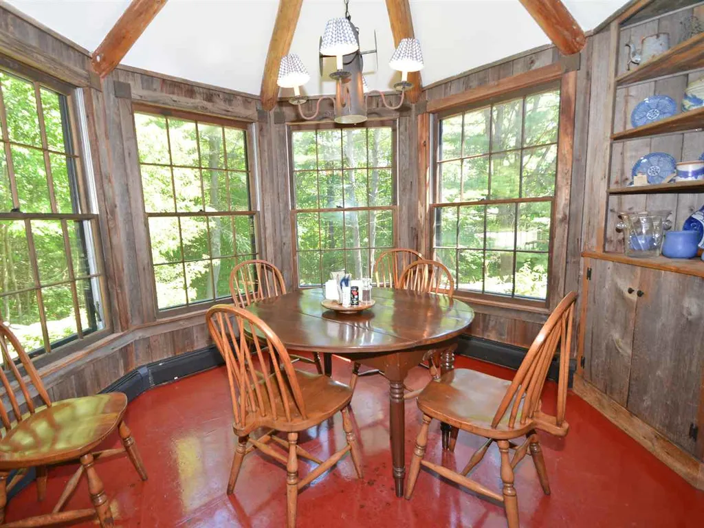 89 Castle Road Fayston VT 05660