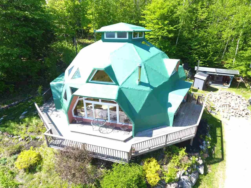 1066 Burbank Road Albany VT 05820