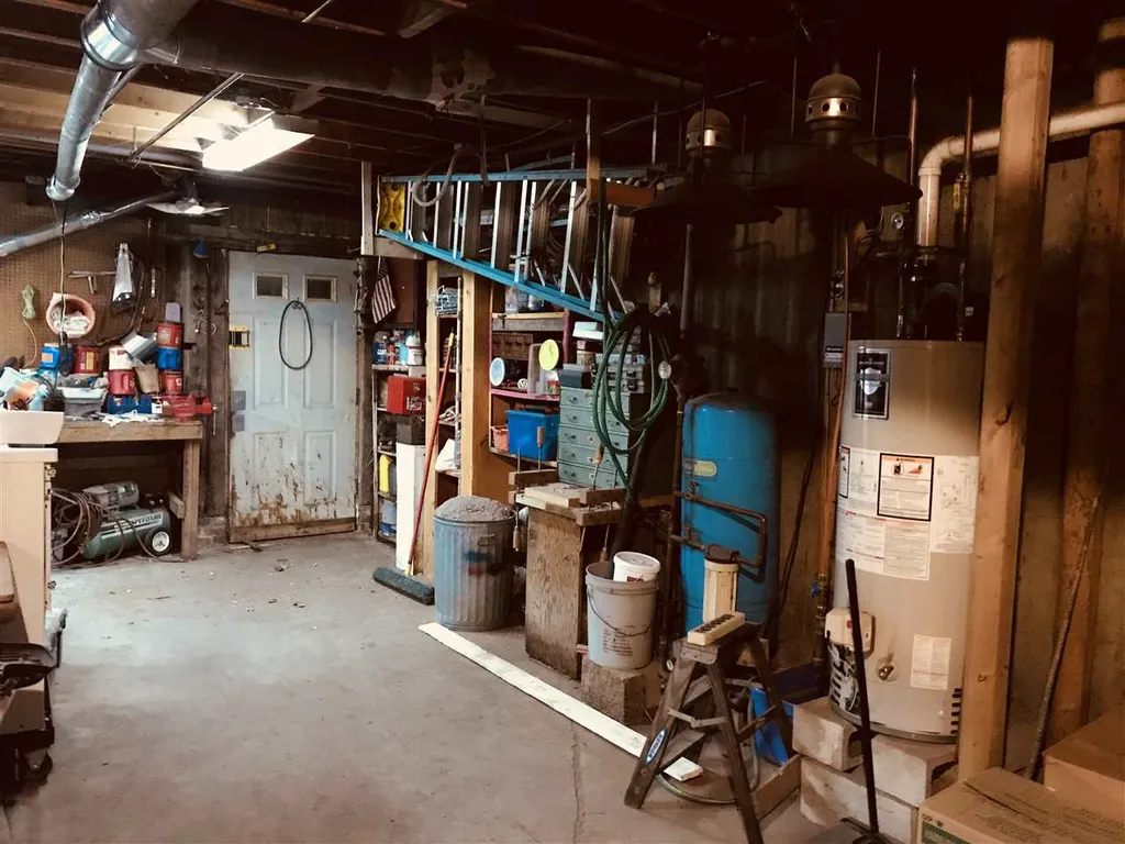 54 Holbrook Road Whitingham VT 05361
