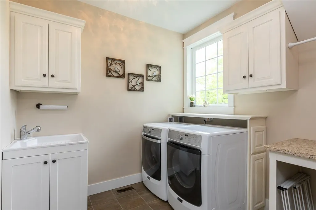 77 Childs Drive Dover NH 03820