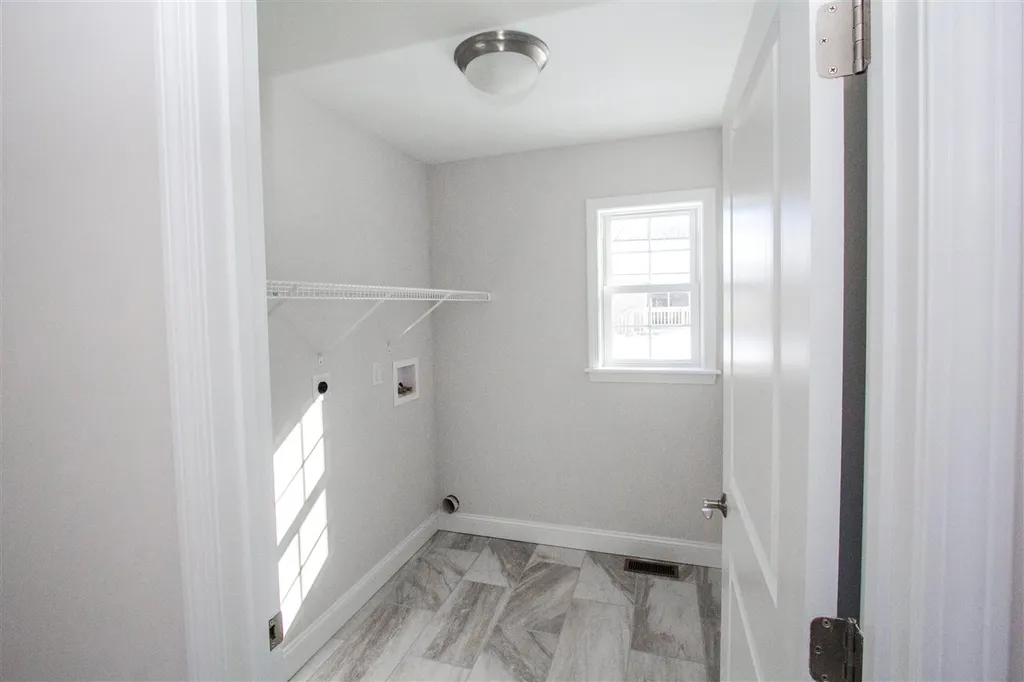 31 Clover Lane Colchester VT 05446