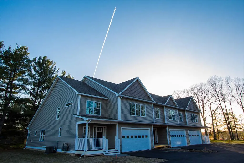 31 Clover Lane Colchester VT 05446