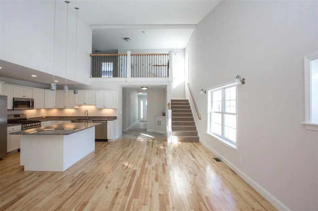 31 Clover Lane Colchester VT 05446