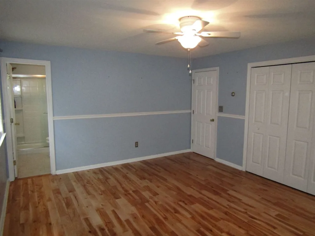 190 North Point Road Isle La Motte VT 05463