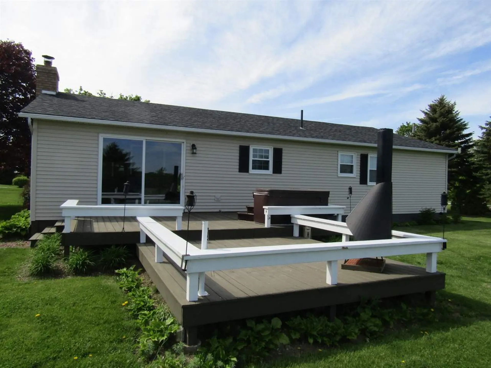 190 North Point Road Isle La Motte VT 05463