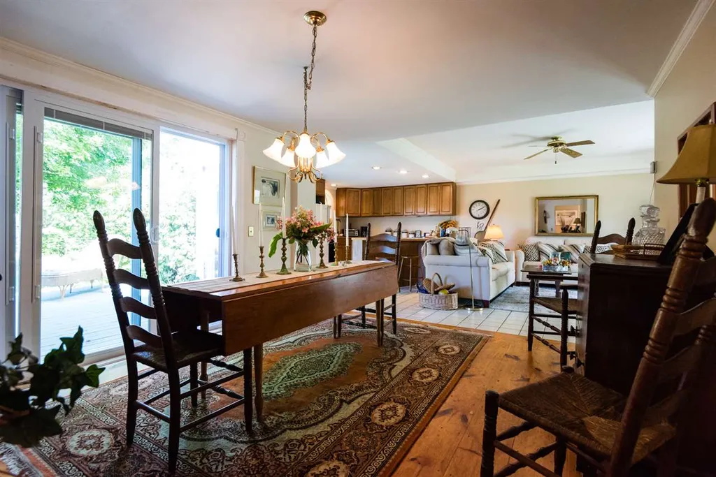 25 Roth Road Warren VT 05674