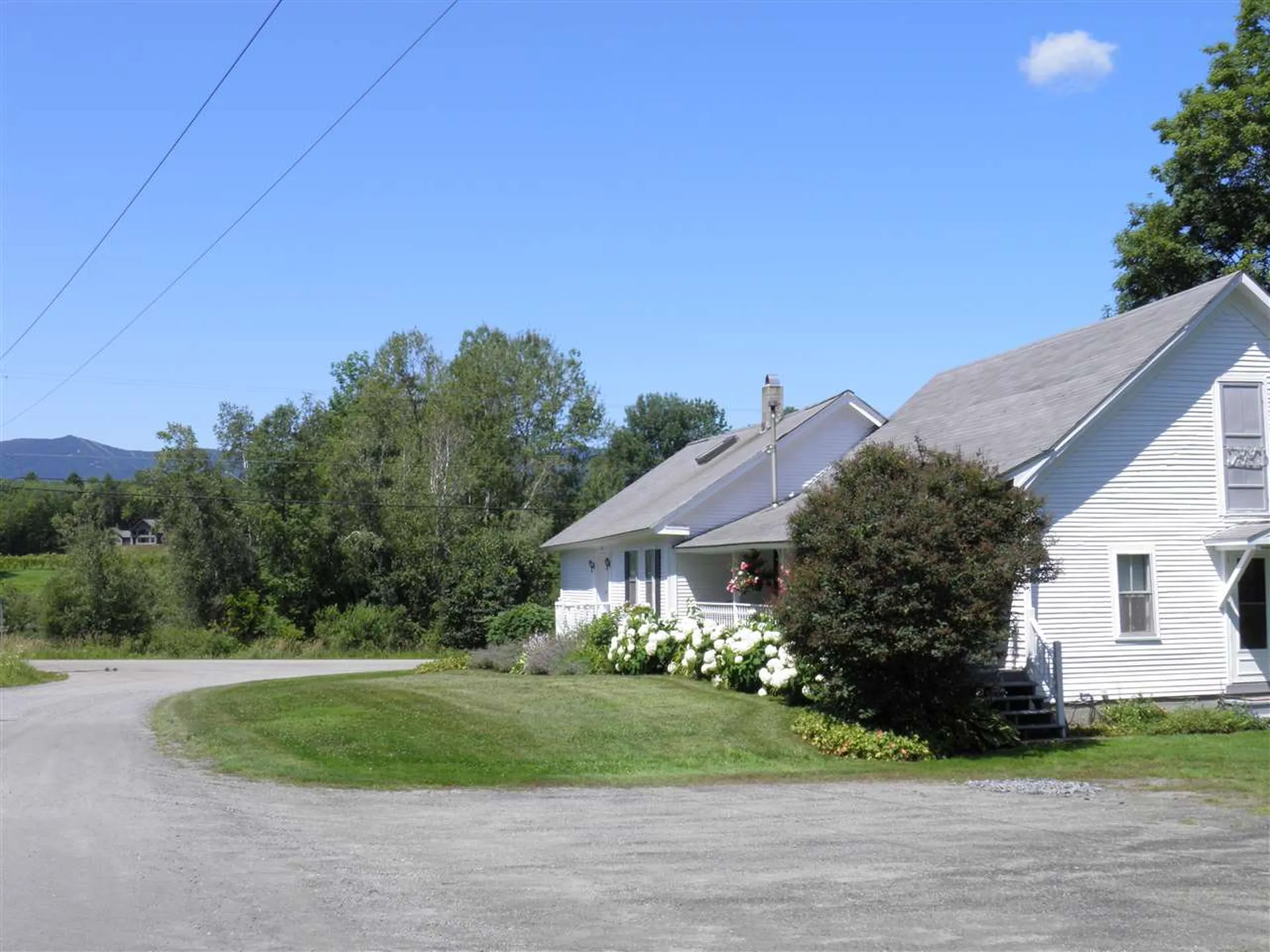 25 Roth Road Warren VT 05674