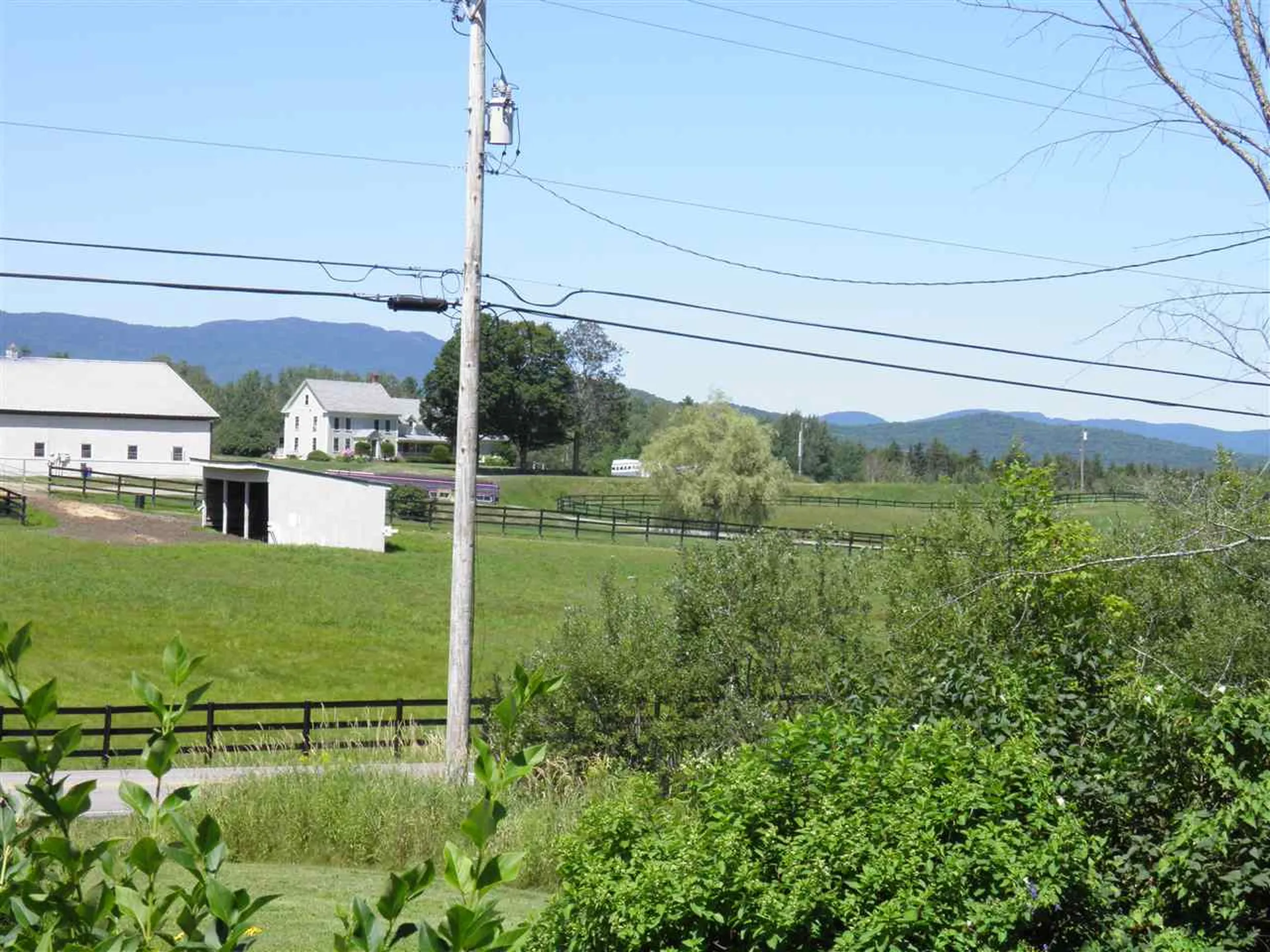 25 Roth Road Warren VT 05674