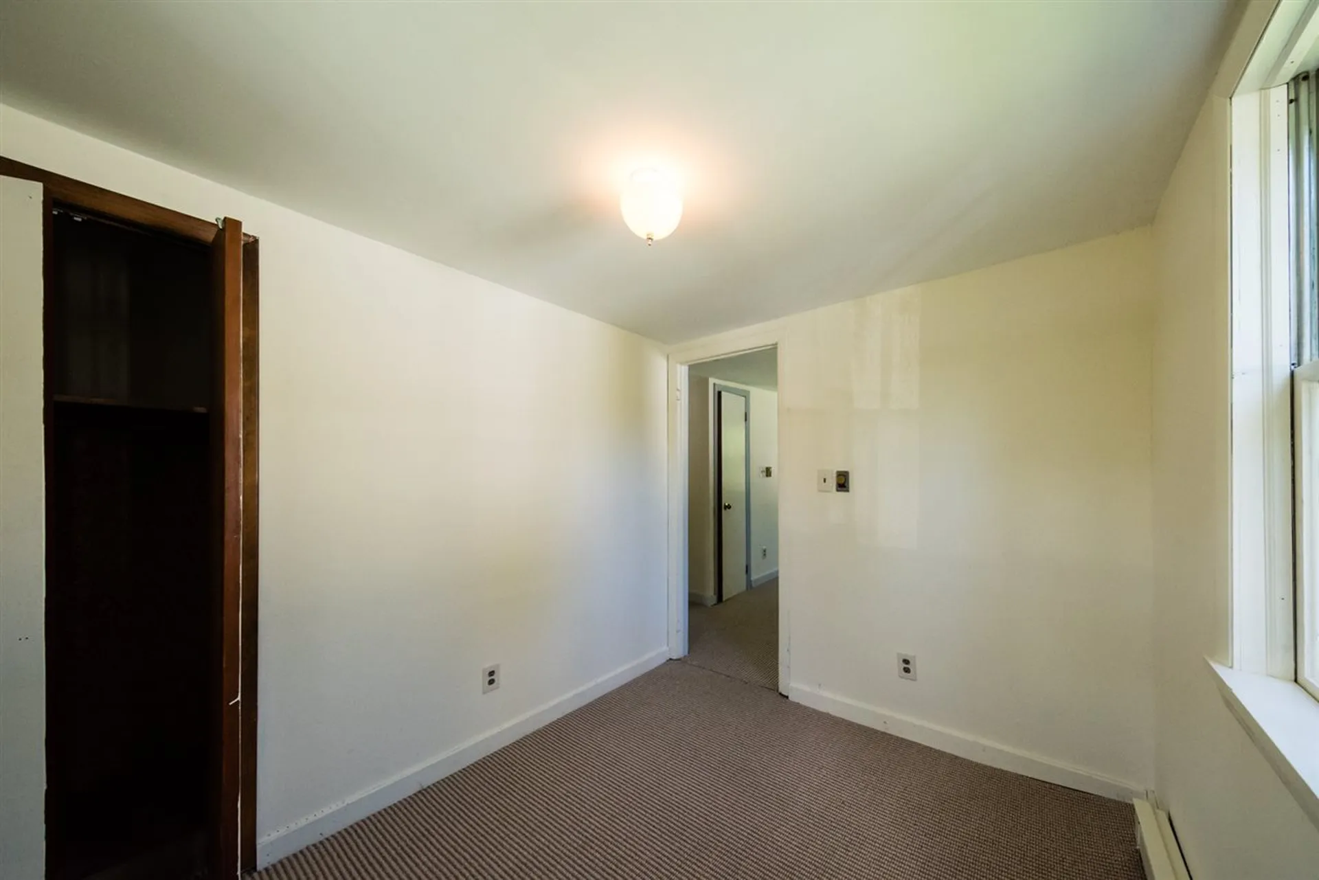 25 Roth Road Warren VT 05674