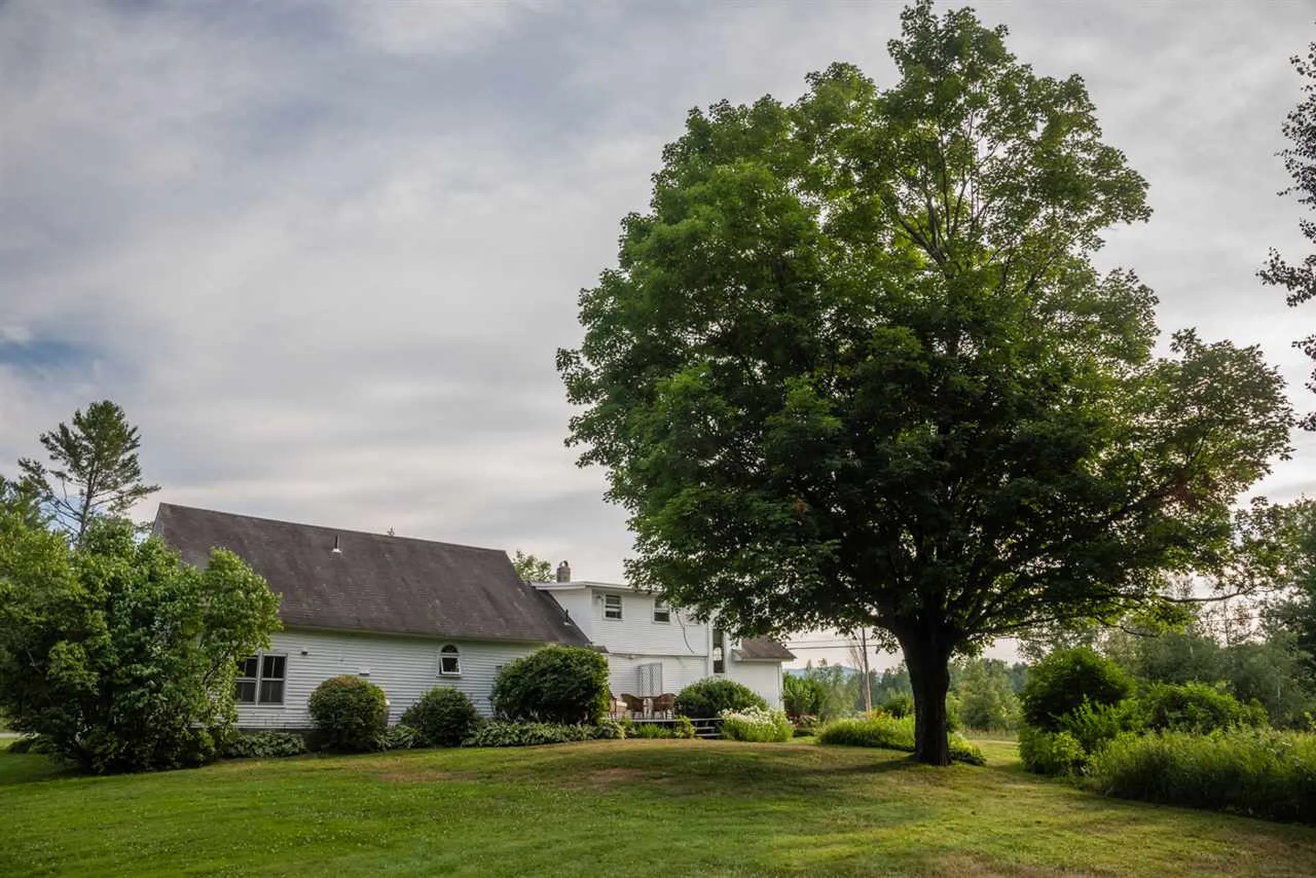 25 Roth Road Warren VT 05674