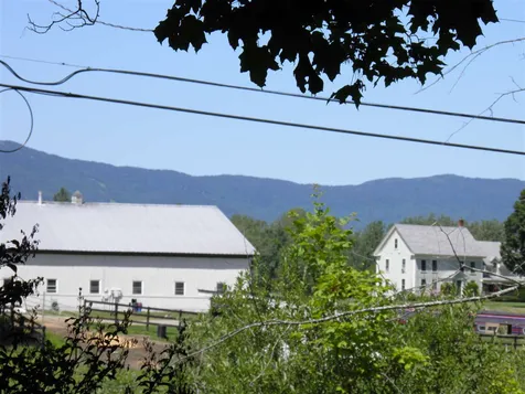 25 Roth Road Warren VT 05674