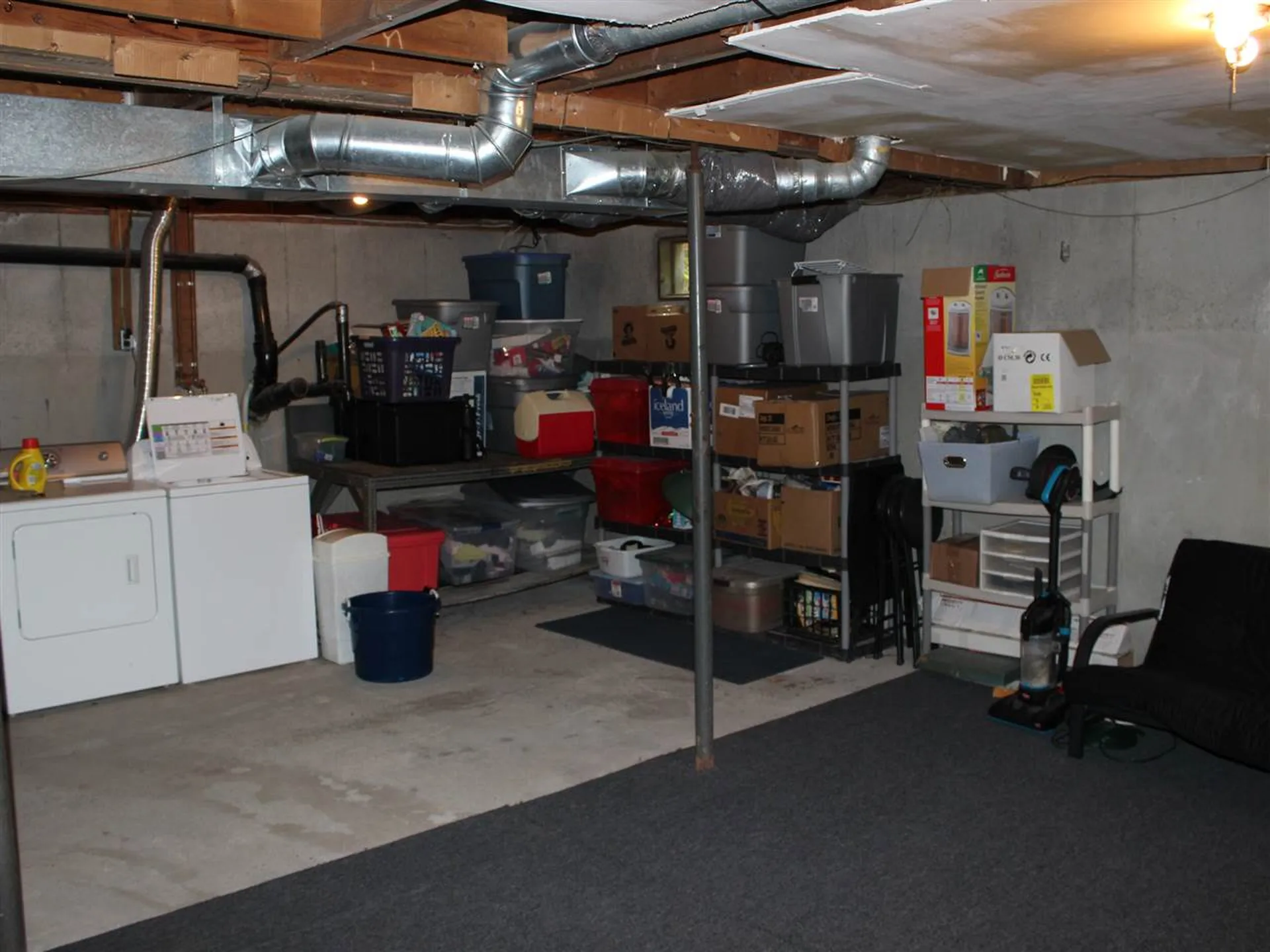 9 Oak Hill Road Hinsdale NH 03451
