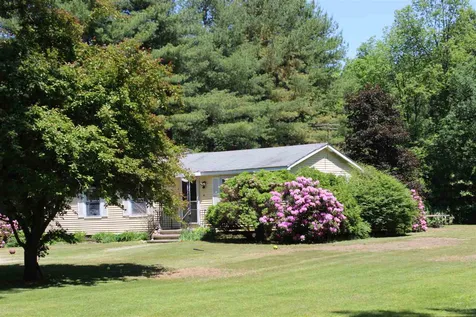9 Oak Hill Road Hinsdale NH 03451