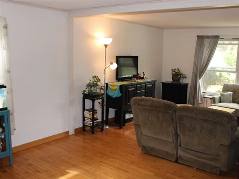 9 Oak Hill Road Hinsdale NH 03451