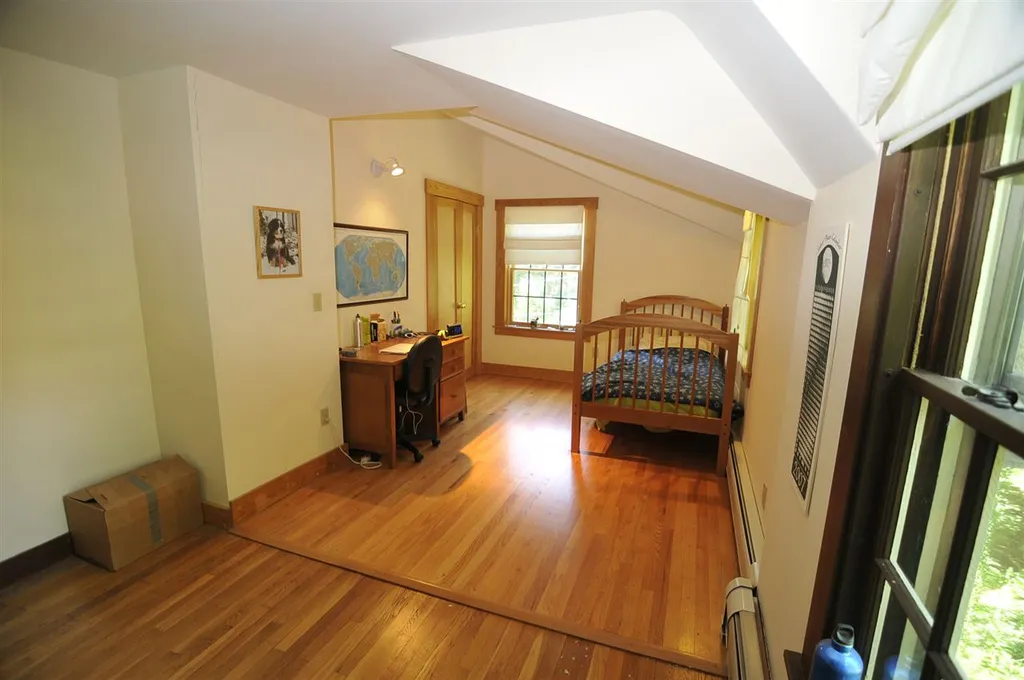 65 Henderson Terrace Burlington VT 05401