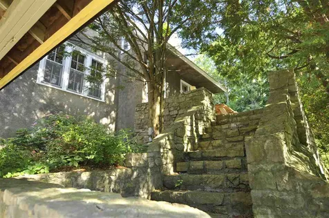 65 Henderson Terrace Burlington VT 05401