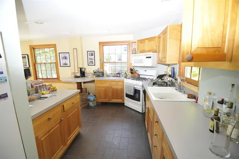 65 Henderson Terrace Burlington VT 05401