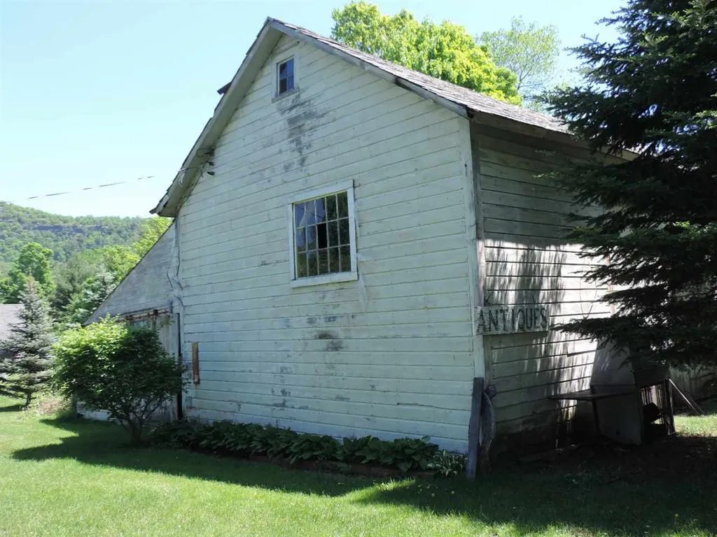 244 North Street Wells VT 05774