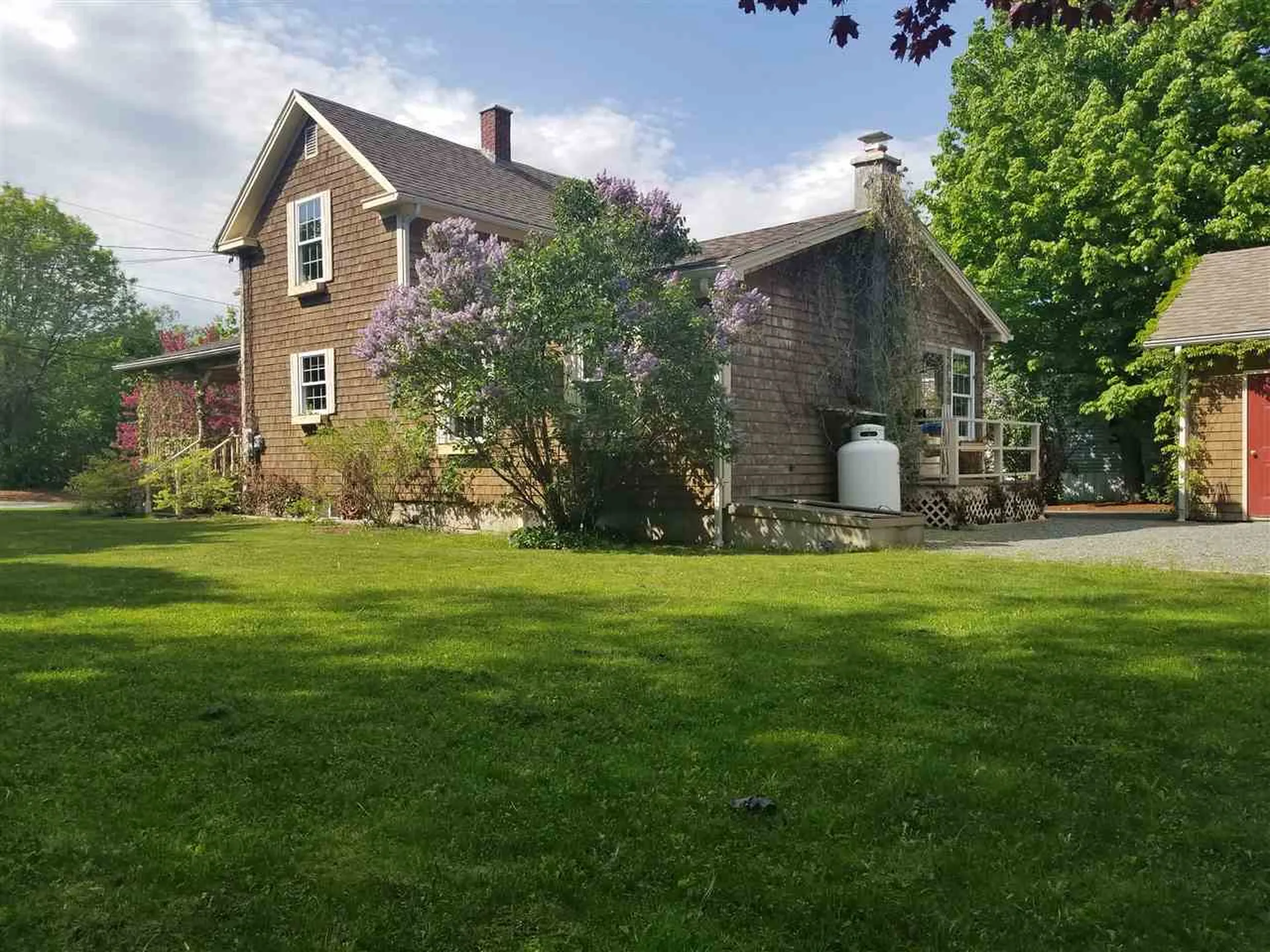 16 Spruce Street Gorham NH 03581