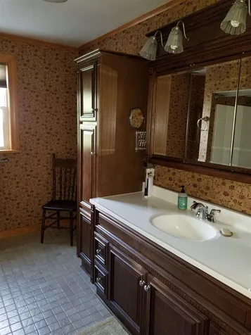 16 Spruce Street Gorham NH 03581