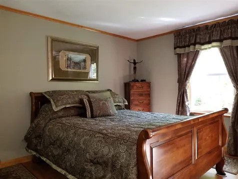 16 Spruce Street Gorham NH 03581