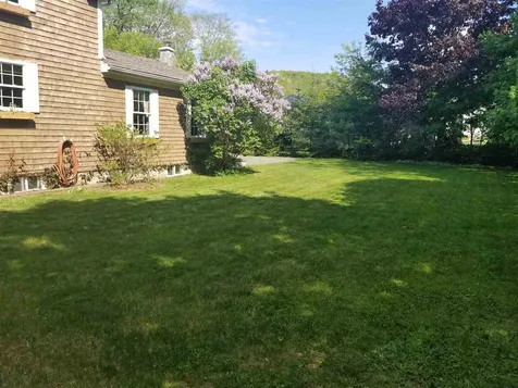 16 Spruce Street Gorham NH 03581