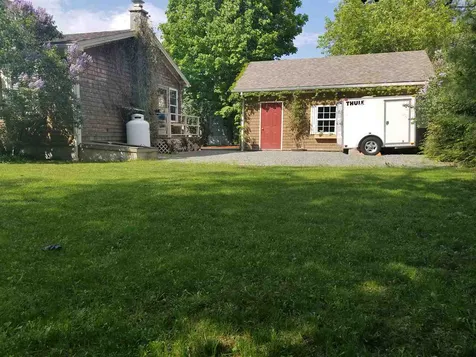 16 Spruce Street Gorham NH 03581