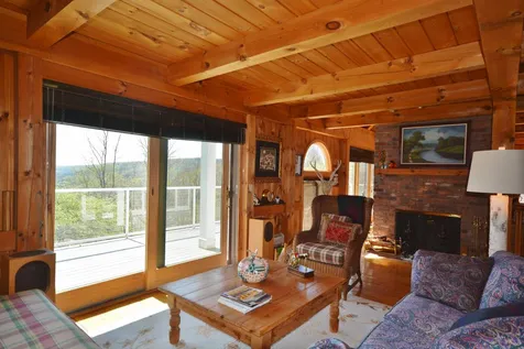 326 Hall Circle Woodstock VT 05091