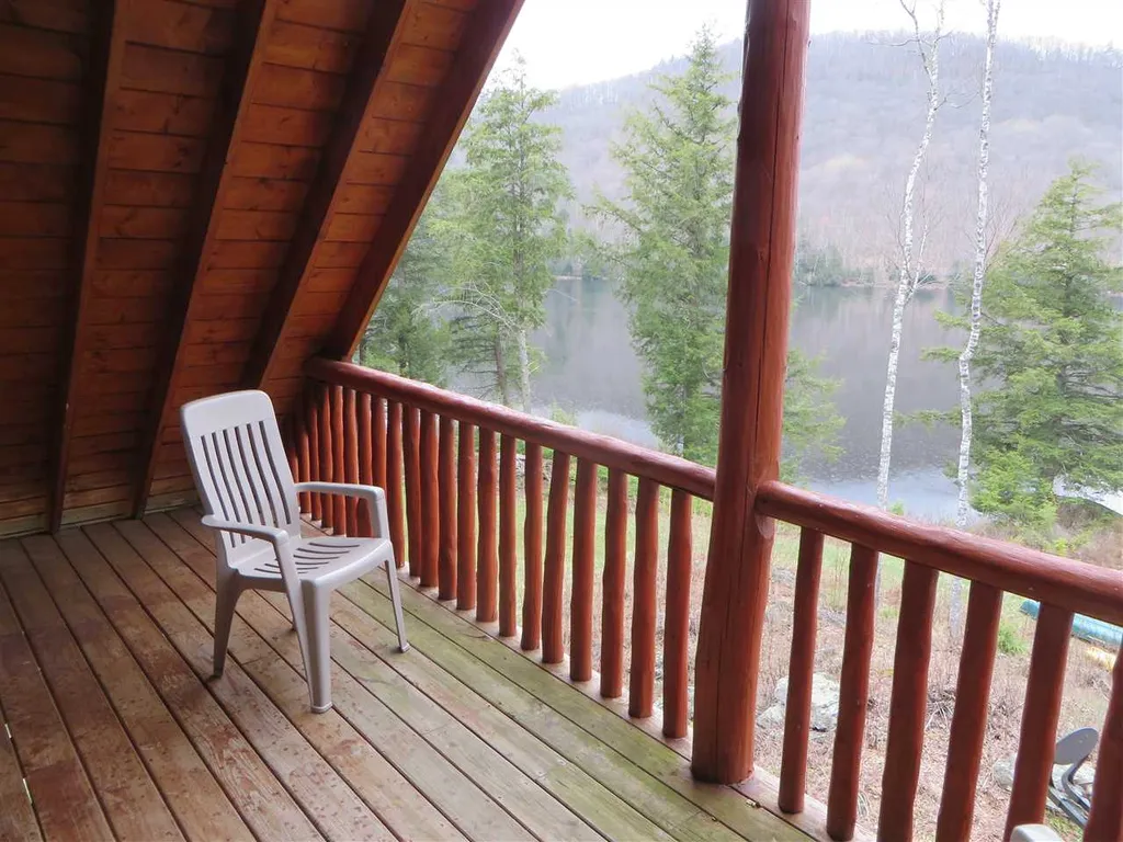 456 Paradise Way Ryegate VT 05042