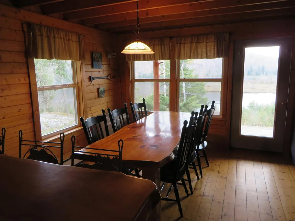 456 Paradise Way Ryegate VT 05042