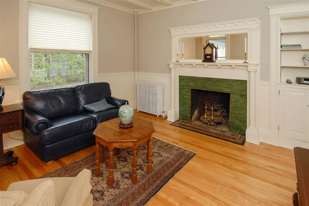 117 Centre Street Concord NH 03301